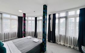 Meidan Inn